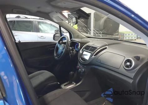 2015 Chevrolet Trax 1Ls z USA, uszkodzony, nr VIN KL7CJPSB9FB216084